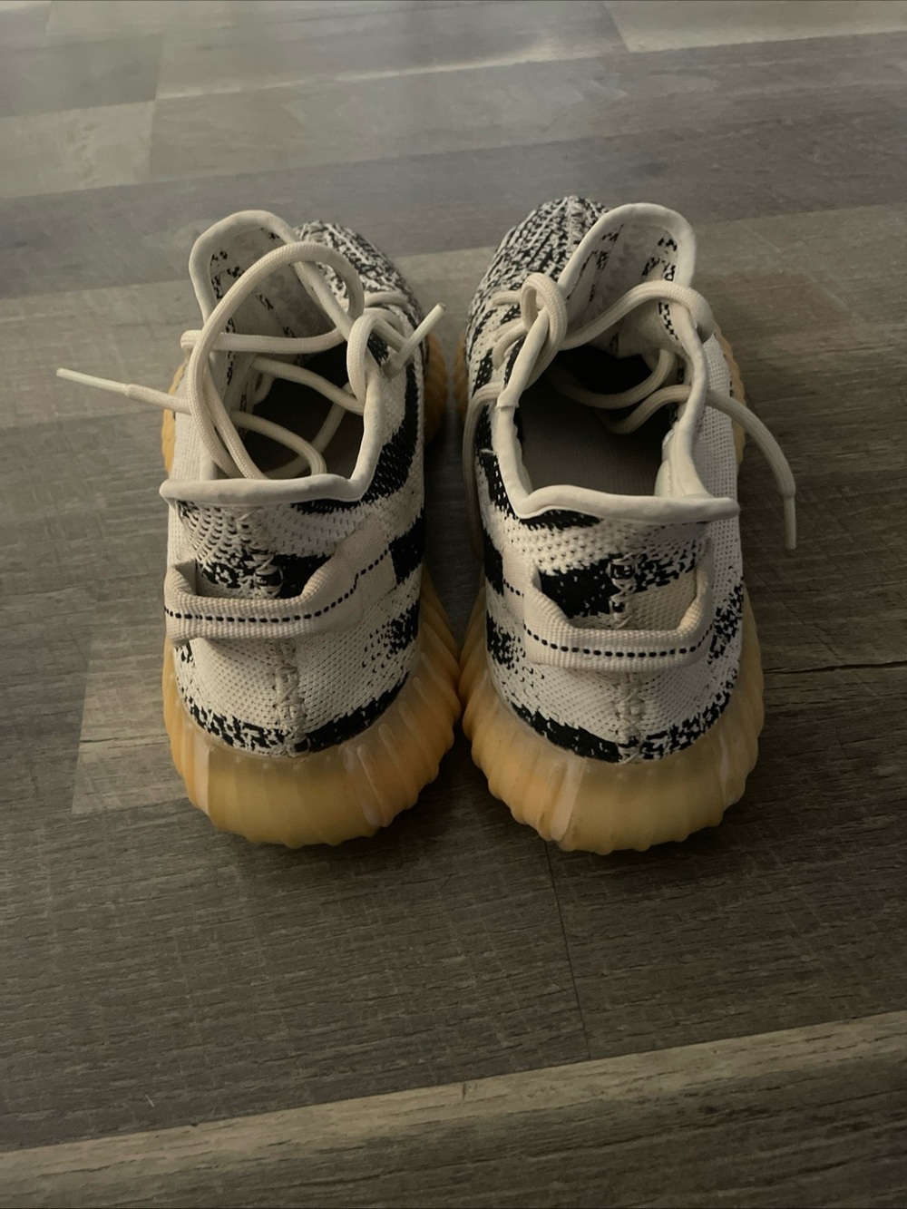 Yeezy Zebra Adidas Boost 350 V2 2017 Size 11 - Picture 4 of 7